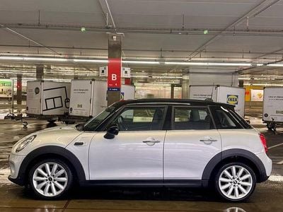 Begagnad Mini Cooper Chili 136 HK (100 kW) 2016 Silvermetallic Halvkombi