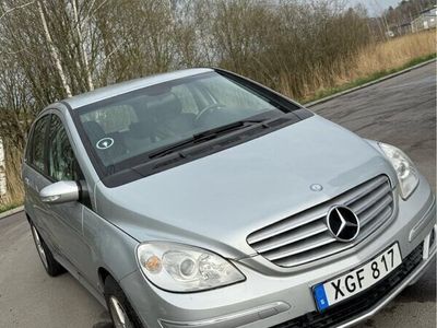 Mercedes B200