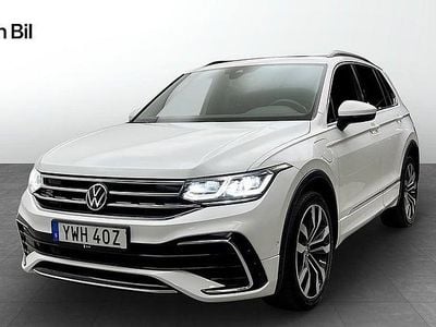 Vit Begagnad 2022 VW Tiguan R-line SUV | 339 900 kr (Lite dyr)