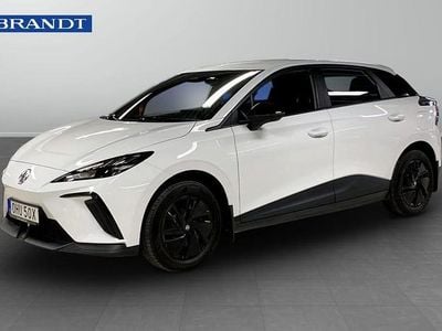 Begagnad MG MG4 EV 125 kW (171 HK) 2023 Vit Halvkombi