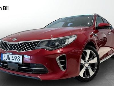 Röd Begagnad 2017 Kia Optima Sport Kombi | 139 900 kr