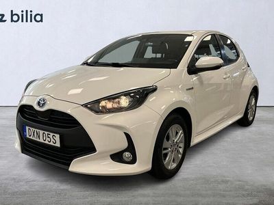 begagnad Toyota Yaris Hybrid 1,5 5D ACTIVE KOMFORTPAKET 2021, Halvkombi
