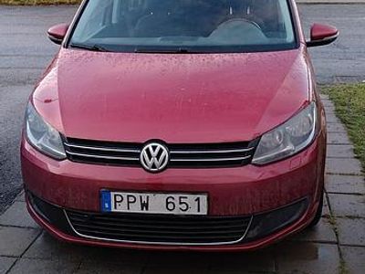 Begagnad 2011 VW Touran Minibuss | 82 999 kr (Lite dyr)