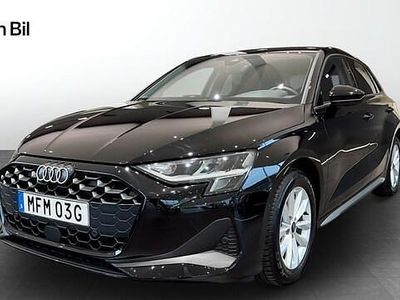 Brilliantsvart Begagnad 2025 Audi A3 Proline Sedan | 299 000 kr (Marknadspris)