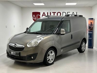 begagnad Opel Combo 2.4t | 1.6 CDTI | AUTOMAT | DRAG