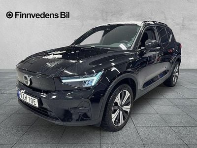 Begagnad Volvo XC40 Core 175 kW (238 HK) 2022 Svart SUV