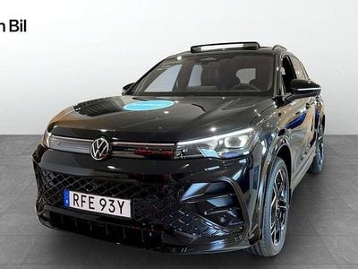 Svart Ny 2025 VW Tiguan R-line SUV | 650 300 kr