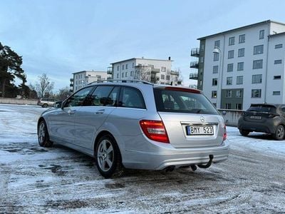 Begagnad Mercedes C180 156 HK (114 kW) 2012