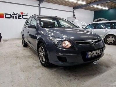 Begagnad Hyundai i30 109 HK (80 kW) 2010 Grå Kombi
