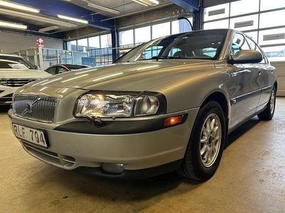 Begagnad Volvo S80 170 HK (125 kW) 2000 Ljusgrå Sedan
