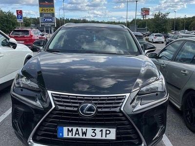 Lexus NX300h