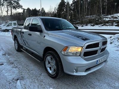 Silver Begagnad 2018 RAM 1500 Pickup | 339 900 kr