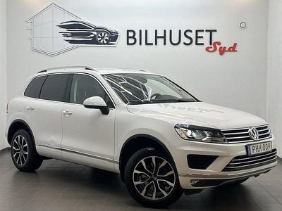 Vit Begagnad 2017 VW Touareg SUV | 198 500 kr (Marknadspris)