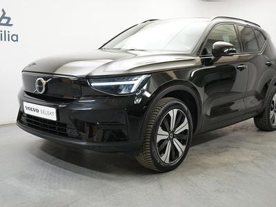 Begagnad Volvo XC40 Single Motor 175 kW (238 HK) 2022 Svart SUV