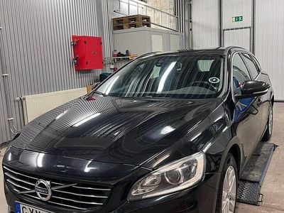 Begagnad 2014 Volvo V60 Kombi | 125 000 kr (Marknadspris)