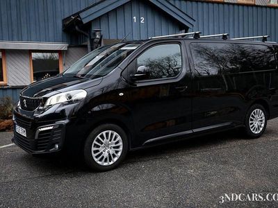 Svart Begagnad 2024 Peugeot Expert Van | 429 900 kr