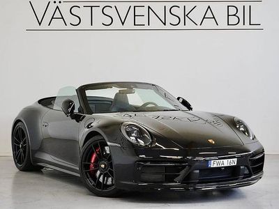 Svart Begagnad 2023 Porsche 911 Carrera 4 Cabriolet Cab | 1 799 000 kr