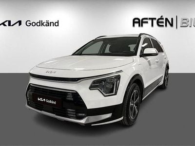 Vit Begagnad 2024 Kia Niro Advance SUV | 344 800 kr (Marknadspris)