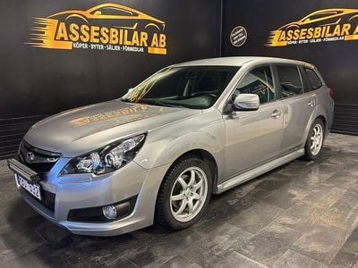 Begagnad Subaru Legacy 167 HK (122 kW) 2010 Silver Kombi