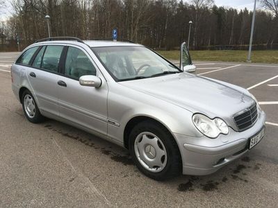 begagnad Mercedes C180 C MbT Kompressor 21100mil 143hk