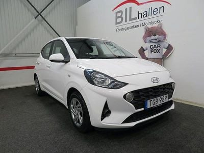 Begagnad Hyundai i10 Essential 67 HK (49 kW) 2022 Vit Halvkombi