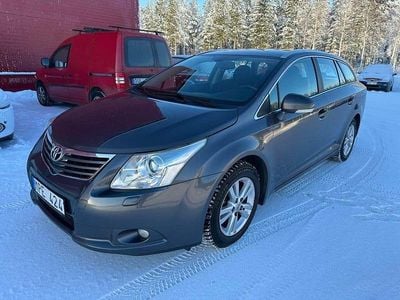 Begagnad Toyota Avensis Business Edition 147 HK (108 kW) 2010 Grå Kombi