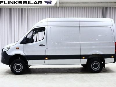 Silver (silver metallic) Begagnad 2024 Mercedes Sprinter Van | 699 800 kr