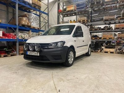 Begagnad VW Caddy 102 HK (75 kW) 2016 Minibuss