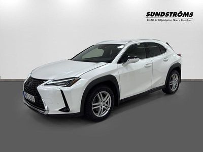 Vit Begagnad 2019 Lexus UX 250h E-FOUR SUV | 269 900 kr (Lite dyr)