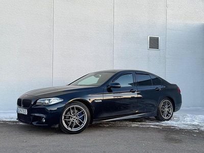 Begagnad BMW 520 M Sport 190 HK (139 kW) 2015 Svartmetalic Sedan