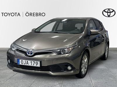 Toyota Auris Hybrid