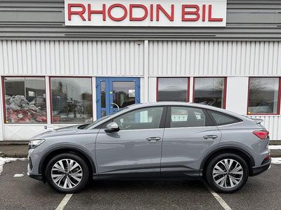 Begagnad Audi Q4 Sportback e-tron Advanced 150 kW (204 HK) 2023 Kiselgrå SUV