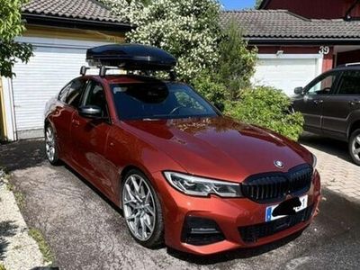 begagnad BMW 330 i taklucka värmare m-performance fullutrustad