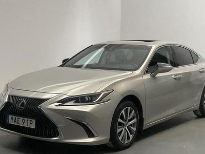 begagnad Lexus ES300H 2021, Sedan