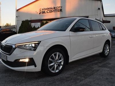 Vit met Begagnad 2019 Skoda Scala Halvkombi | 174 900 kr (Marknadspris)
