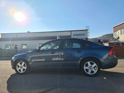 begagnad Volvo S40 2.4 Automat Kinetic 140hk