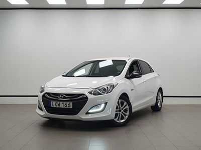 begagnad Hyundai i30 1.6 CRDi GPS/B-kam/Ny-Bes/Ny-Servad/1-Ägare