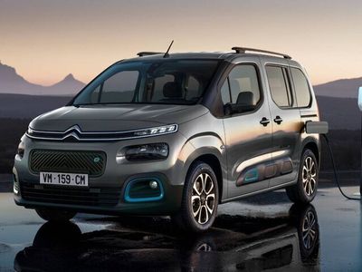 begagnad Citroën e-Berlingo Citroën M Shine Beställning 2023, Transportbil