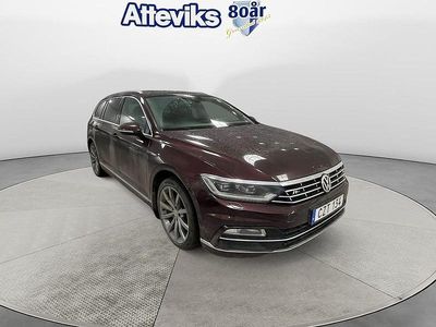 Mörkröd Begagnad 2018 VW Passat Kombi | 229 000 kr (Marknadspris)
