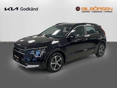 Svart Begagnad 2022 Kia Niro SUV | 299 900 kr (Marknadspris)