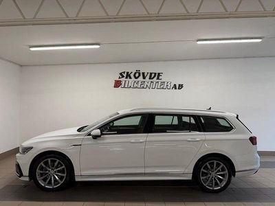 Begagnad VW Passat R-line 190 HK (139 kW) 2019 Vit Kombi