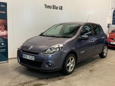 Grå Begagnad 2010 Renault Clio R.S. Halvkombi | 29 900 kr (Marknadspris)