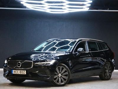 Svart Begagnad 2022 Volvo V60 Kombi | 339 700 kr (Bra pris)