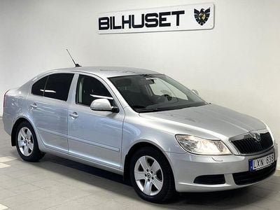 Silver Begagnad 2011 Skoda Octavia Ambiente Sedan | 64 900 kr (Marknadspris)