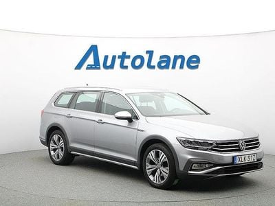 Pyrite silver metallic Begagnad 2023 VW Passat Alltrack Kombi | 359 900 kr (Dyr)
