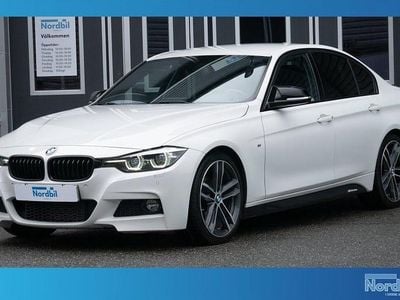 Vit Begagnad 2017 BMW 320 Shadowline Sedan | 209 800 kr (Lite dyr)