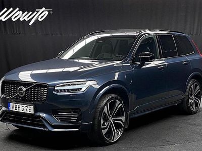 Mörkblå (denim blue metallic) Begagnad 2023 Volvo XC90 Ultimate SUV | 669 800 kr (Marknadspris)