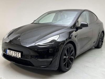 Begagnad Tesla Model Y Performance 392 kW (534 HK) 2023 Svart SUV