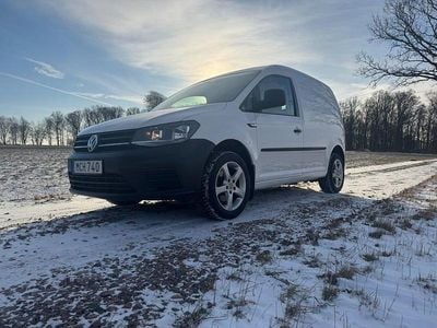 Begagnad VW Caddy 75 HK (55 kW) 2017 Vit Minibuss