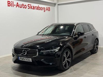 Svart Begagnad 2021 Volvo V60 Inscription Kombi | 346 500 kr (Marknadspris)